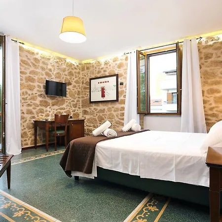 Double B Maison De Charme 2* Αλγκέρο